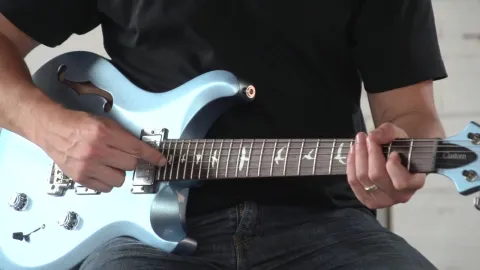 <span>Technique 303 - Harmonics</span>
