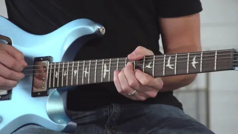 <span>Rhythm Guitar 401 - Major 7th Chords</span>
