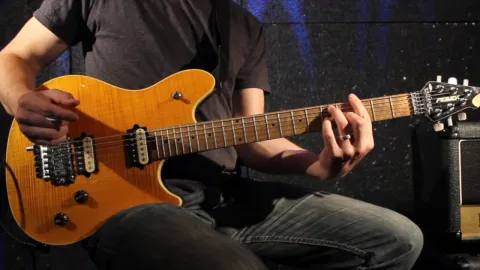 <span>Dominant Chord Unleashed</span>
